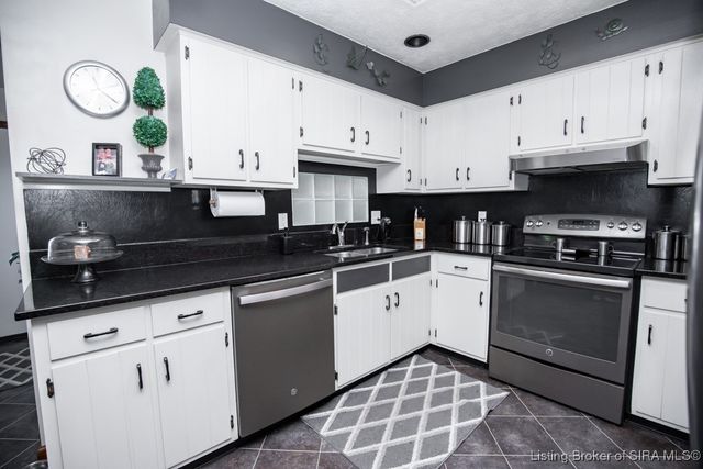 1000 E County Road 55 S, North Vernon, IN 47265