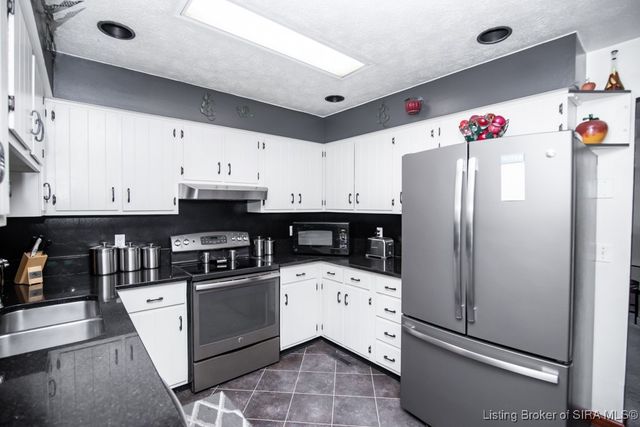 1000 E County Road 55 S, North Vernon, IN 47265