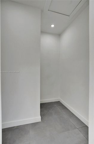 2380 NE 184th Ter, North Miami Beach, FL 33160