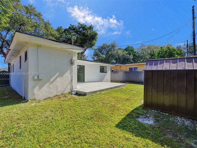 2380 NE 184th Ter, North Miami Beach, FL 33160