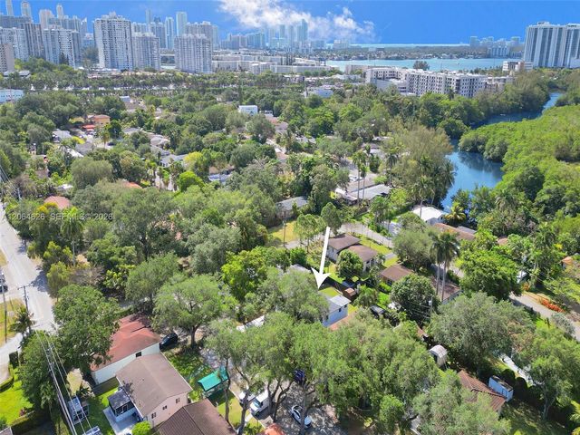 2380 NE 184th Ter, North Miami Beach, FL 33160