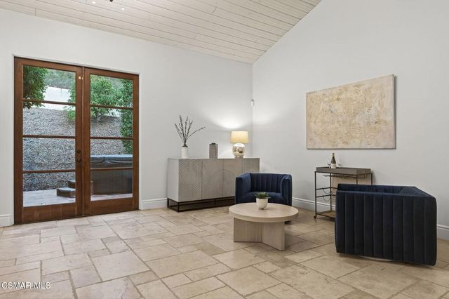 1560 Goodenough Road, Fillmore, CA 93015