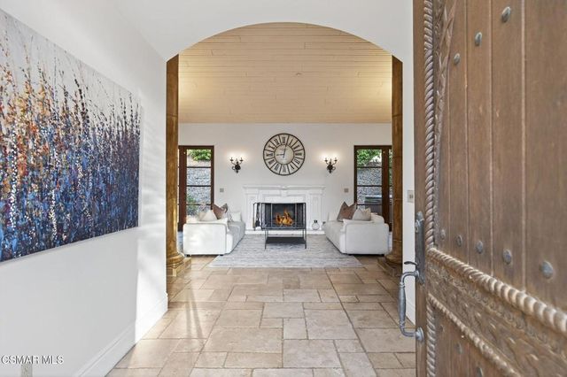 1560 Goodenough Road, Fillmore, CA 93015