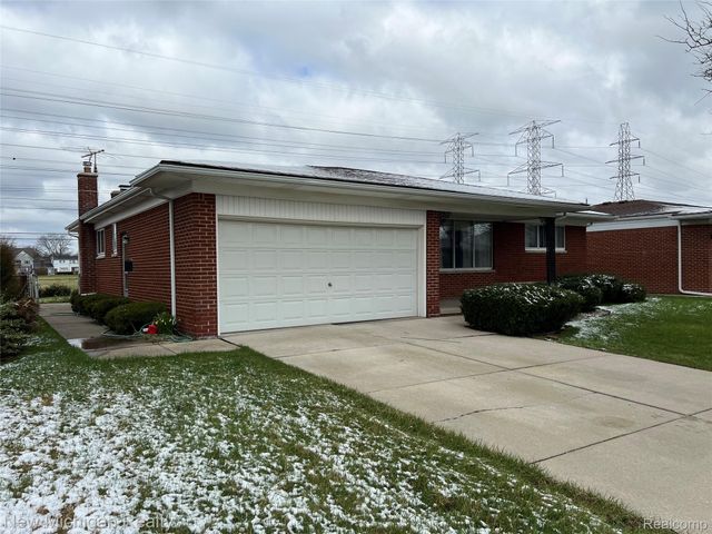 32403 LANCASTER Drive, Warren, MI 48088
