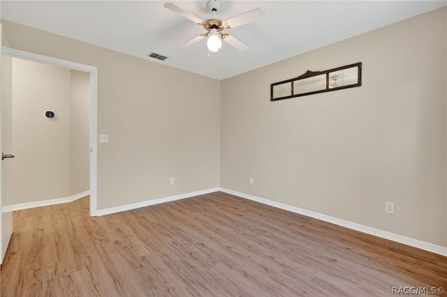 1766 N Ensign Point, Crystal River, FL 34429