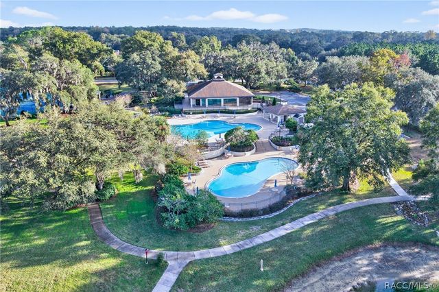 1766 N Ensign Point, Crystal River, FL 34429