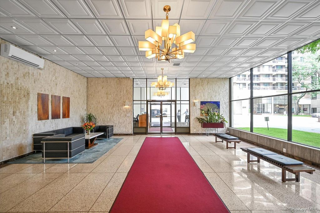 15038 Union Turnpike 8C, Flushing, NY 11367 — photo 5