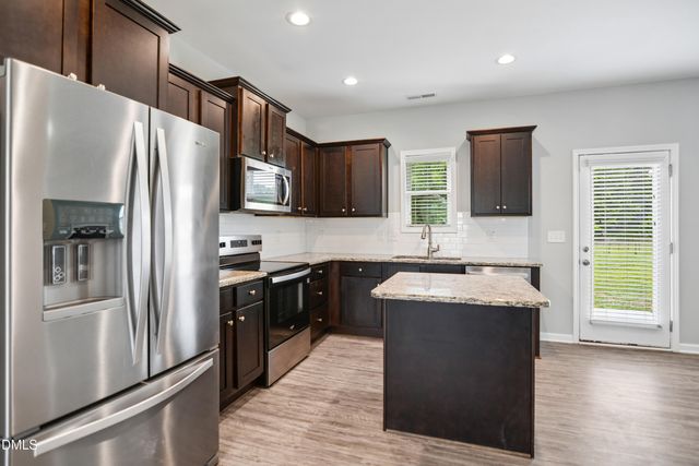 218 Day Lily Street, Selma, NC 27576