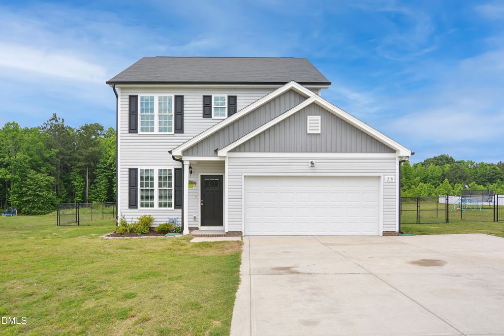 218 Day Lily Street, Selma, NC 27576