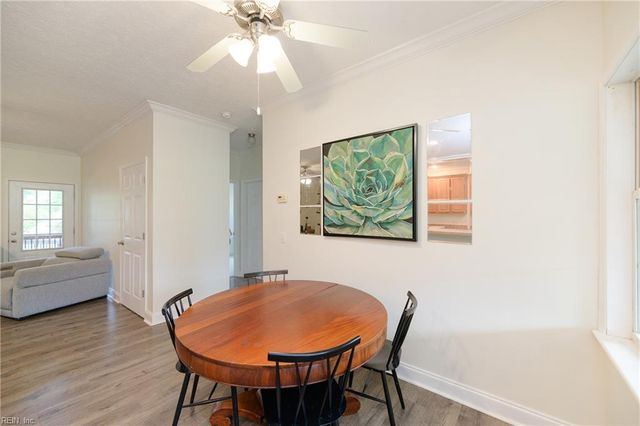 2920 Frying Pan Farm LN, Hayes, VA 23072