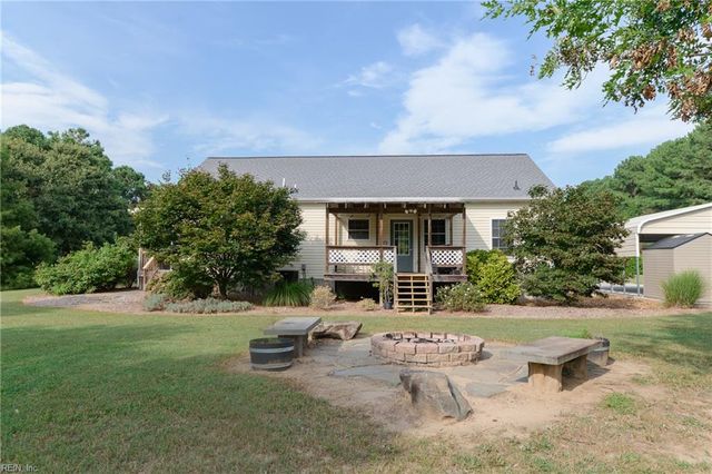 2920 Frying Pan Farm LN, Hayes, VA 23072