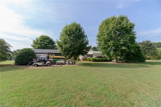 2920 Frying Pan Farm LN, Hayes, VA 23072