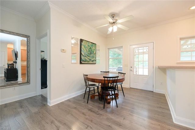 2920 Frying Pan Farm LN, Hayes, VA 23072