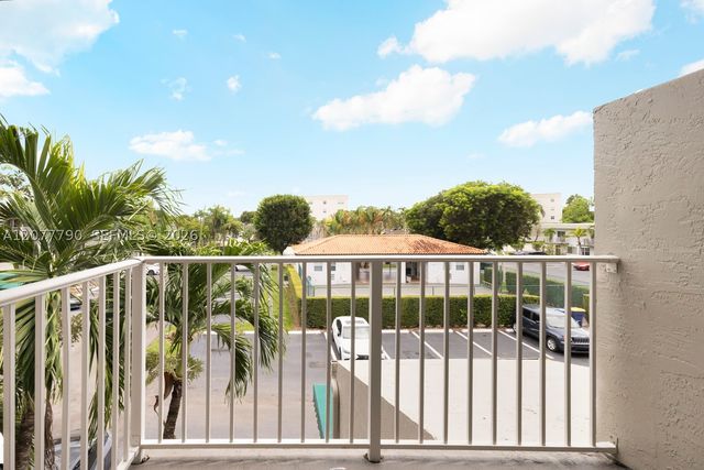 7510 SW 152nd Ave B207, Miami, FL 33193
