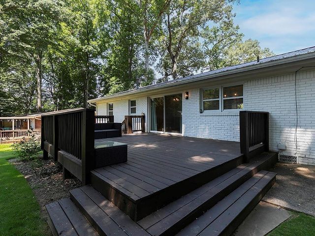 3249 Howell SE Drive, Smyrna, GA 30080