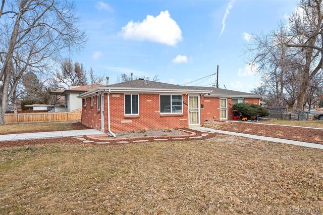 8793 W 46th Avenue, Wheat Ridge, CO 80033