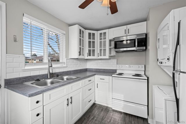 8793 W 46th Avenue, Wheat Ridge, CO 80033