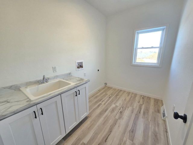 460 Hollander Street, Markesan, WI 53946