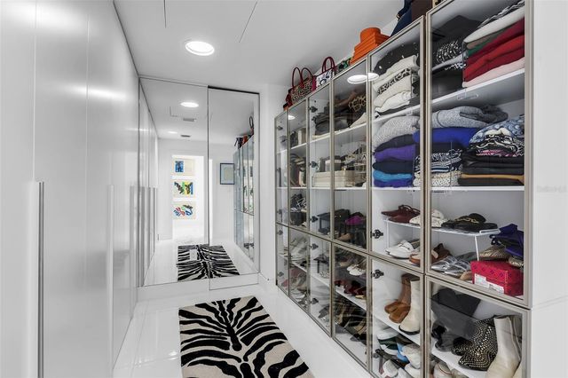 1306 S LAKE SHORE DRIVE, Sarasota, FL 34231