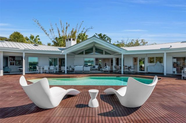 1306 S LAKE SHORE DRIVE, Sarasota, FL 34231