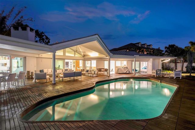 1306 S LAKE SHORE DRIVE, Sarasota, FL 34231