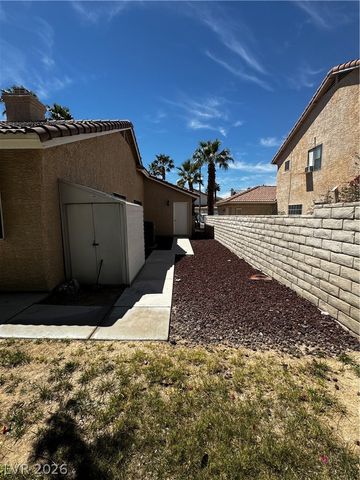 2504 GOLDENMOON Street, Las Vegas, NV 89108