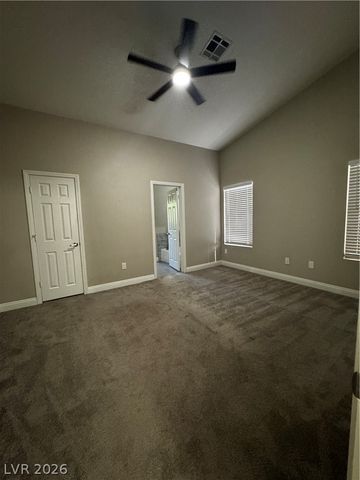 2504 GOLDENMOON Street, Las Vegas, NV 89108