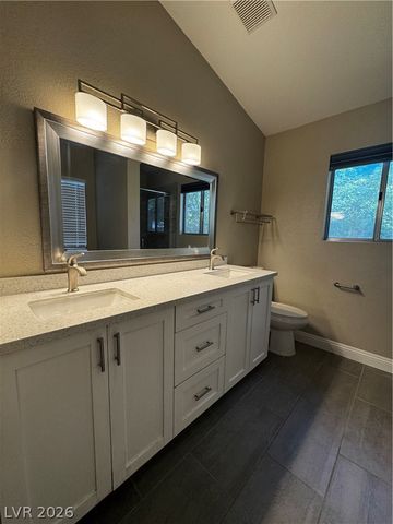 2504 GOLDENMOON Street, Las Vegas, NV 89108