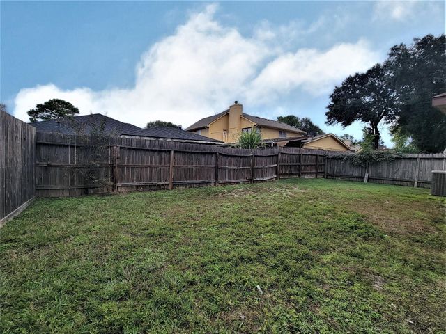 11410 Sunny Creek Drive, Houston, TX 77066