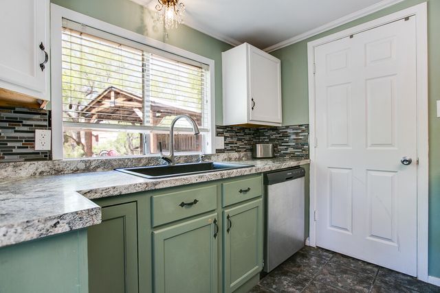 1601 Shady Point Circle Drive, San Angelo, TX 76904