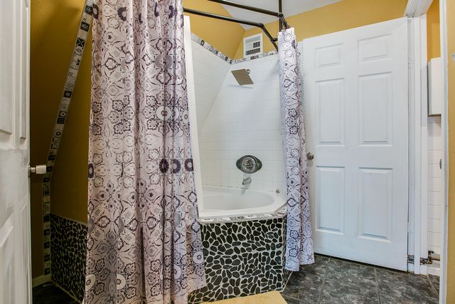 1601 Shady Point Circle Drive, San Angelo, TX 76904