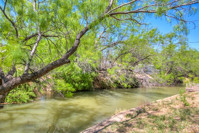 1601 Shady Point Circle Drive, San Angelo, TX 76904