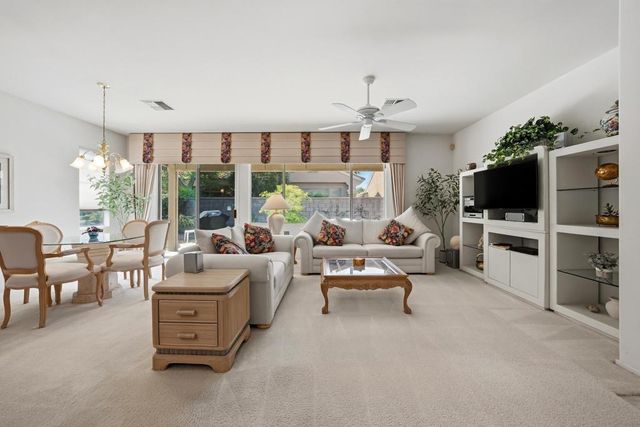78607 Palm Tree Avenue, Palm Desert, CA 92211