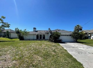 2236 SW 2nd TER, Cape Coral, FL 33991