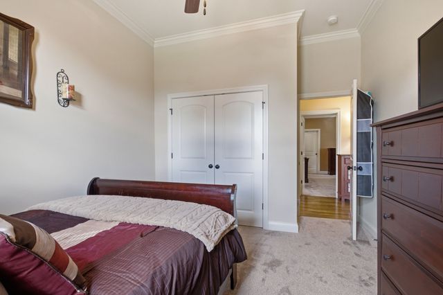1109 Secretariat Dr, Mount Juliet, TN 37122