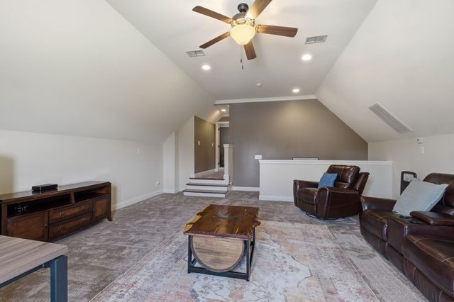 1109 Secretariat Dr, Mount Juliet, TN 37122