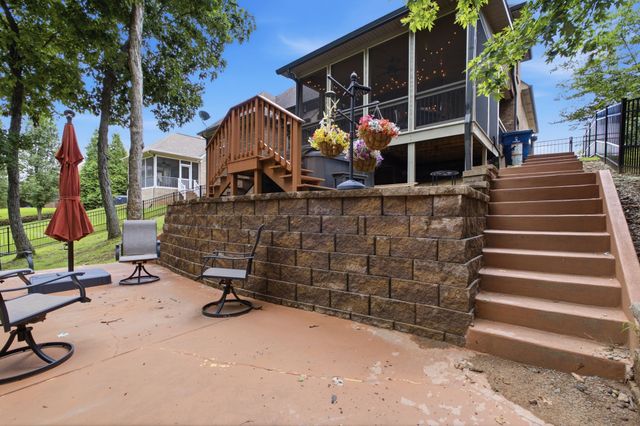 1109 Secretariat Dr, Mount Juliet, TN 37122