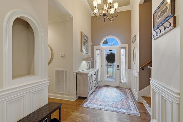 1109 Secretariat Dr, Mount Juliet, TN 37122