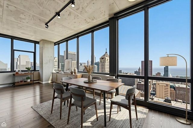 235 W VAN BUREN Street 4501, Chicago, IL 60607