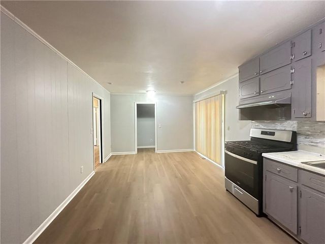 967 Pine Roc Drive, Stone Mountain, GA 30083