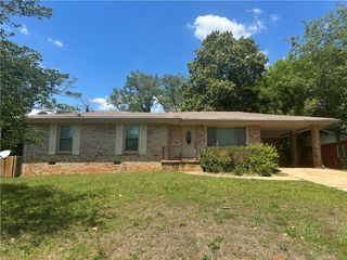 967 Pine Roc Drive, Stone Mountain, GA 30083
