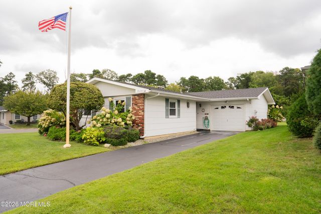 14 Bryant Road, Brick, NJ 08724