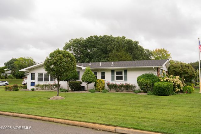 14 Bryant Road, Brick, NJ 08724