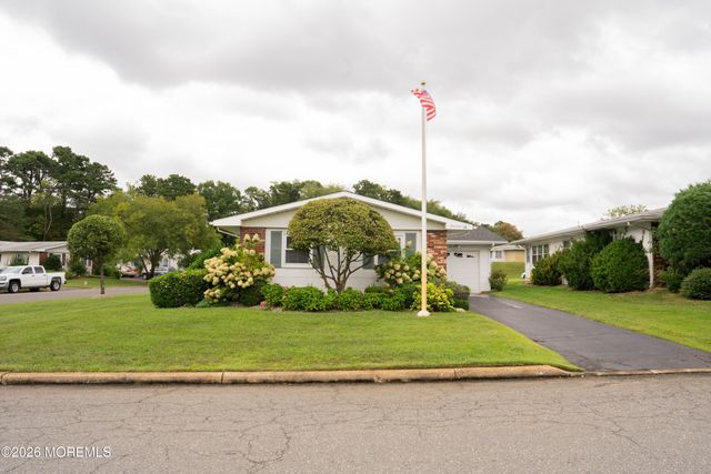 14 Bryant Road, Brick, NJ 08724