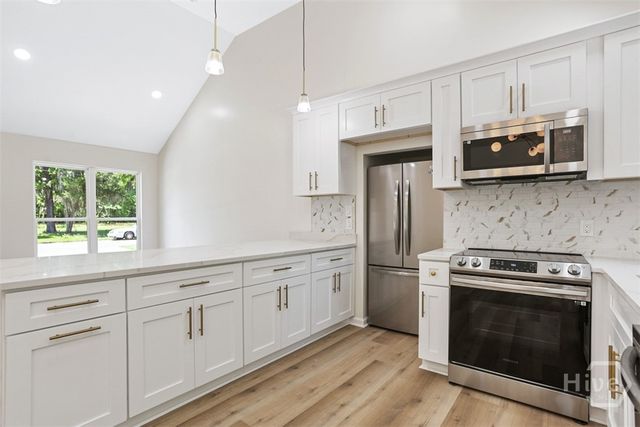 2020 Cowan Avenue, Savannah, GA 31405