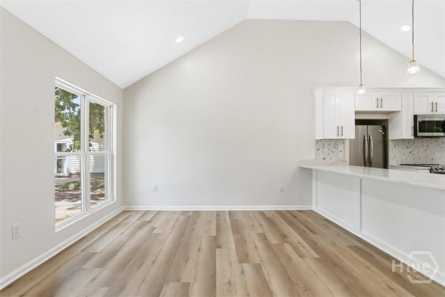 2020 Cowan Avenue, Savannah, GA 31405