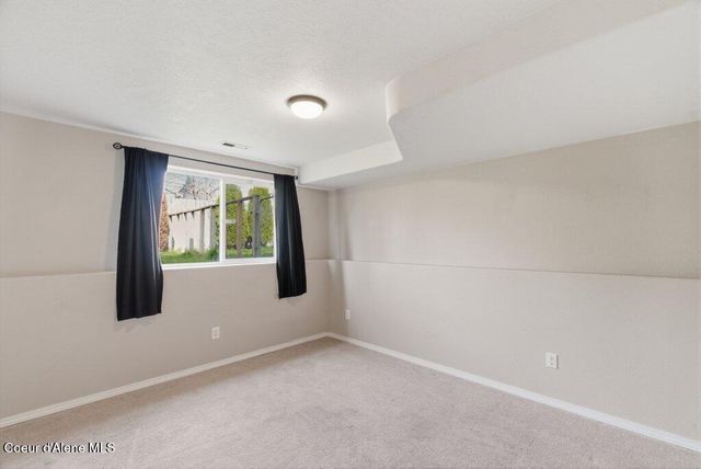 2639 W Blueberry CIR, Hayden, ID 83835