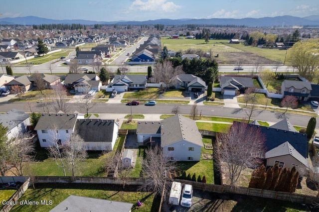 2639 W Blueberry CIR, Hayden, ID 83835