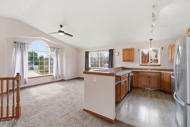 2639 W Blueberry CIR, Hayden, ID 83835