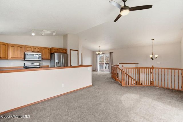 2639 W Blueberry CIR, Hayden, ID 83835